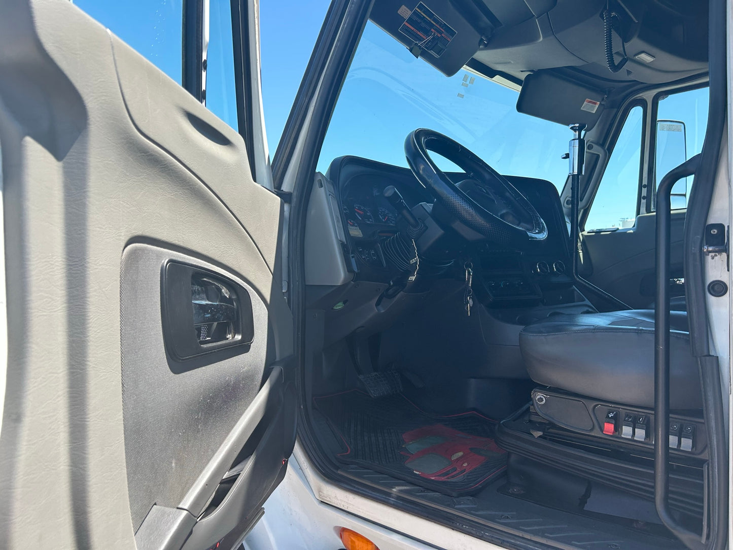 2014 International Prostar 122