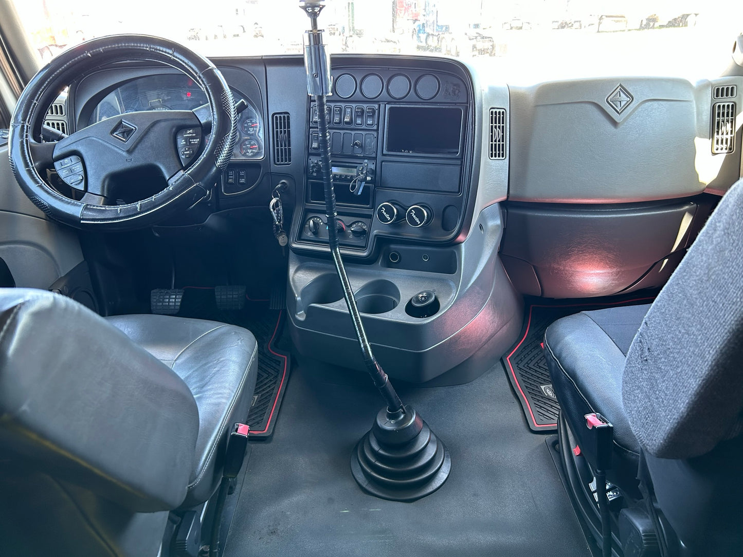 2014 International Prostar 122