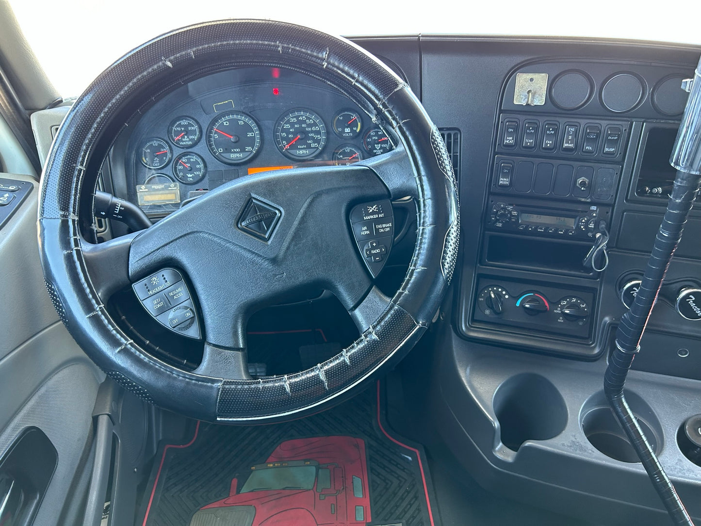 2014 International Prostar 122