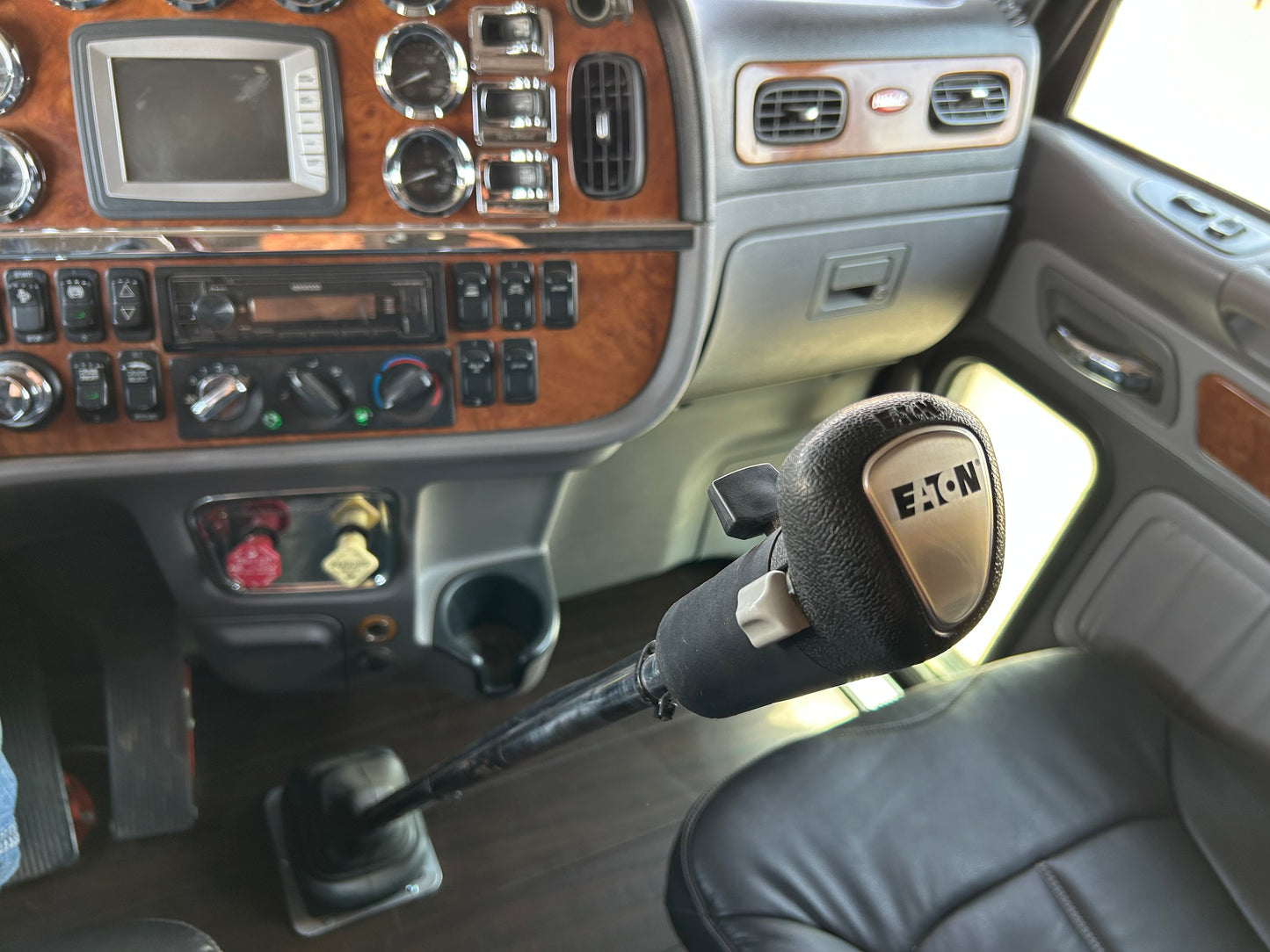 2008 Peterbilt 389