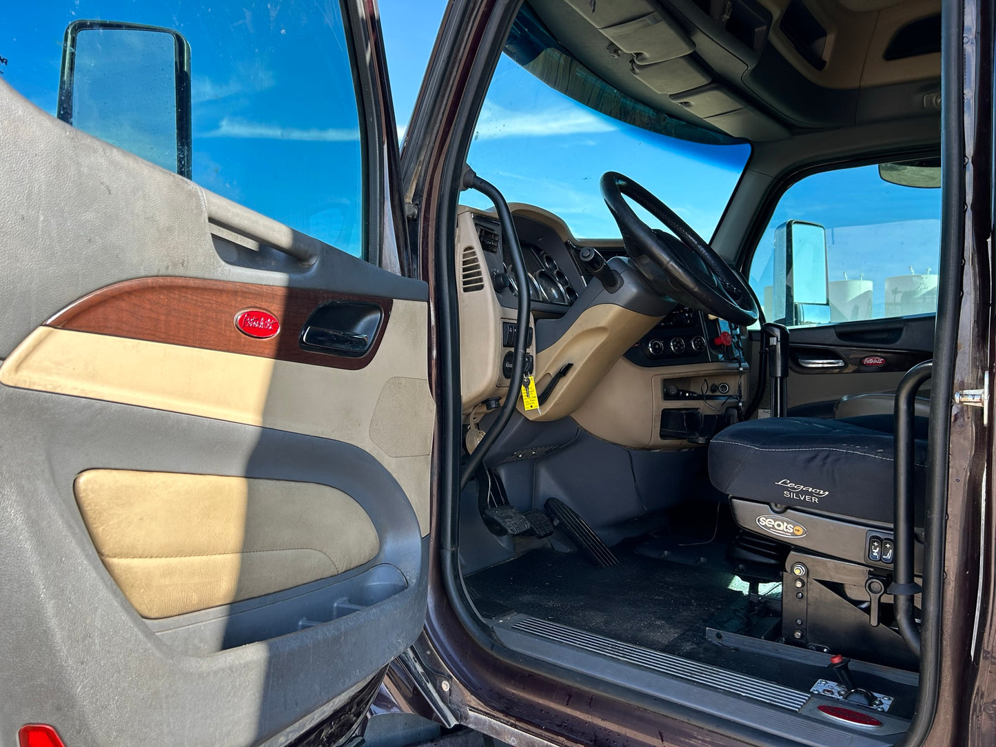 2015 Peterbilt 579