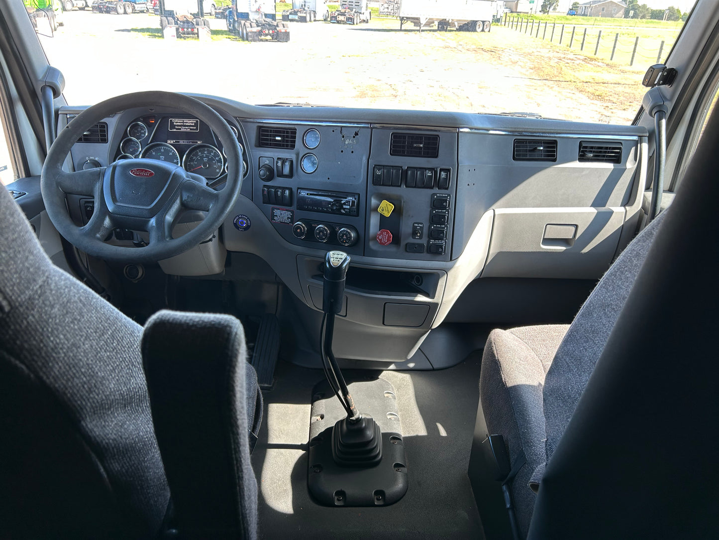 2016 Peterbilt 579