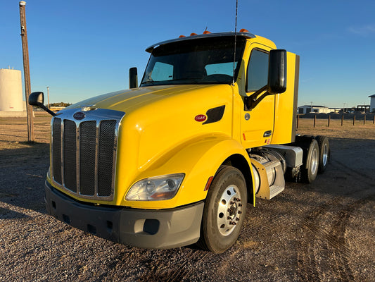 2021 Peterbilt 579