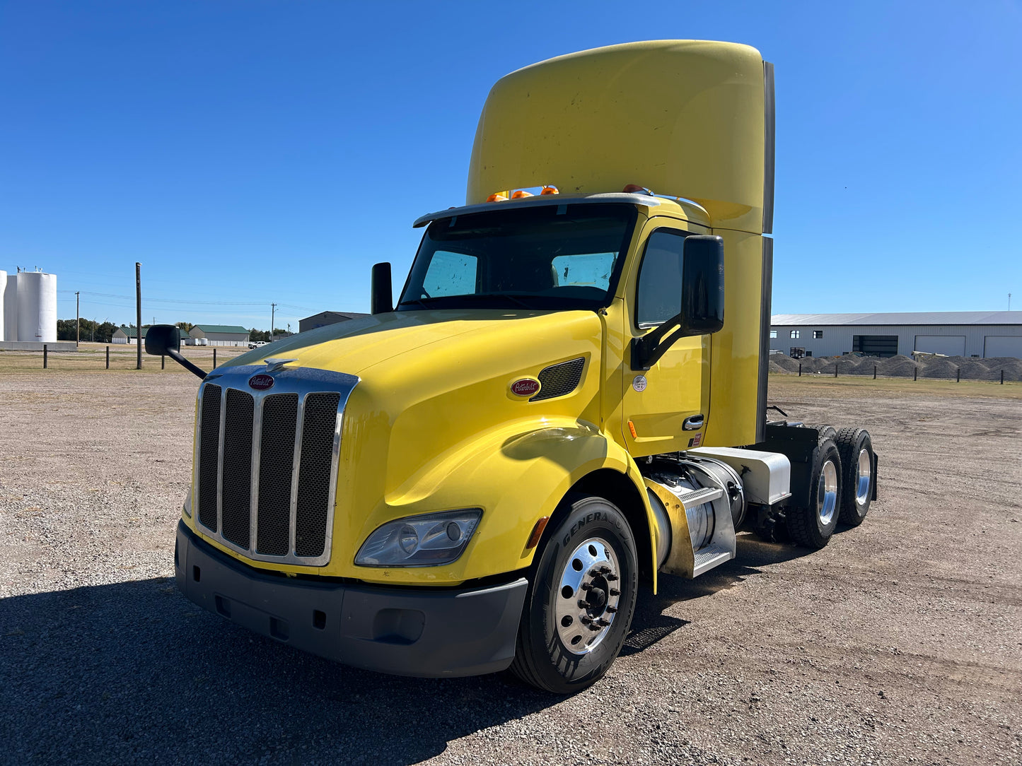 2021 Peterbilt 579