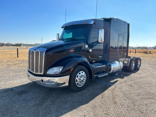 2015 Peterbilt 579