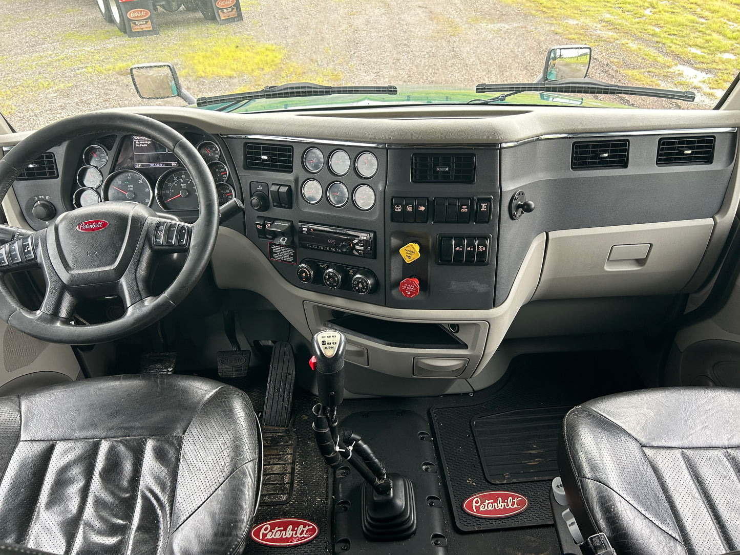 2019 Peterbilt 579