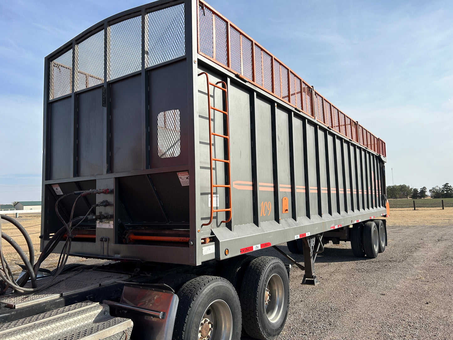 2015 Blatz Silage Trailer