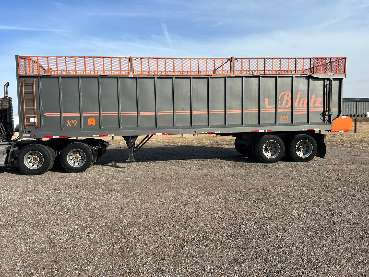 2015 Blatz Silage Trailer