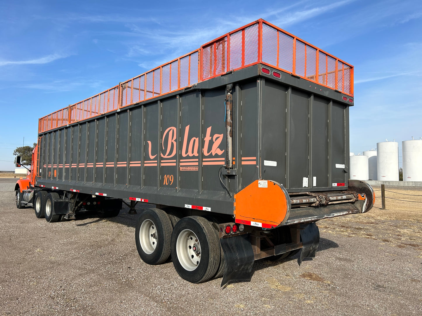 2015 Blatz Silage Trailer