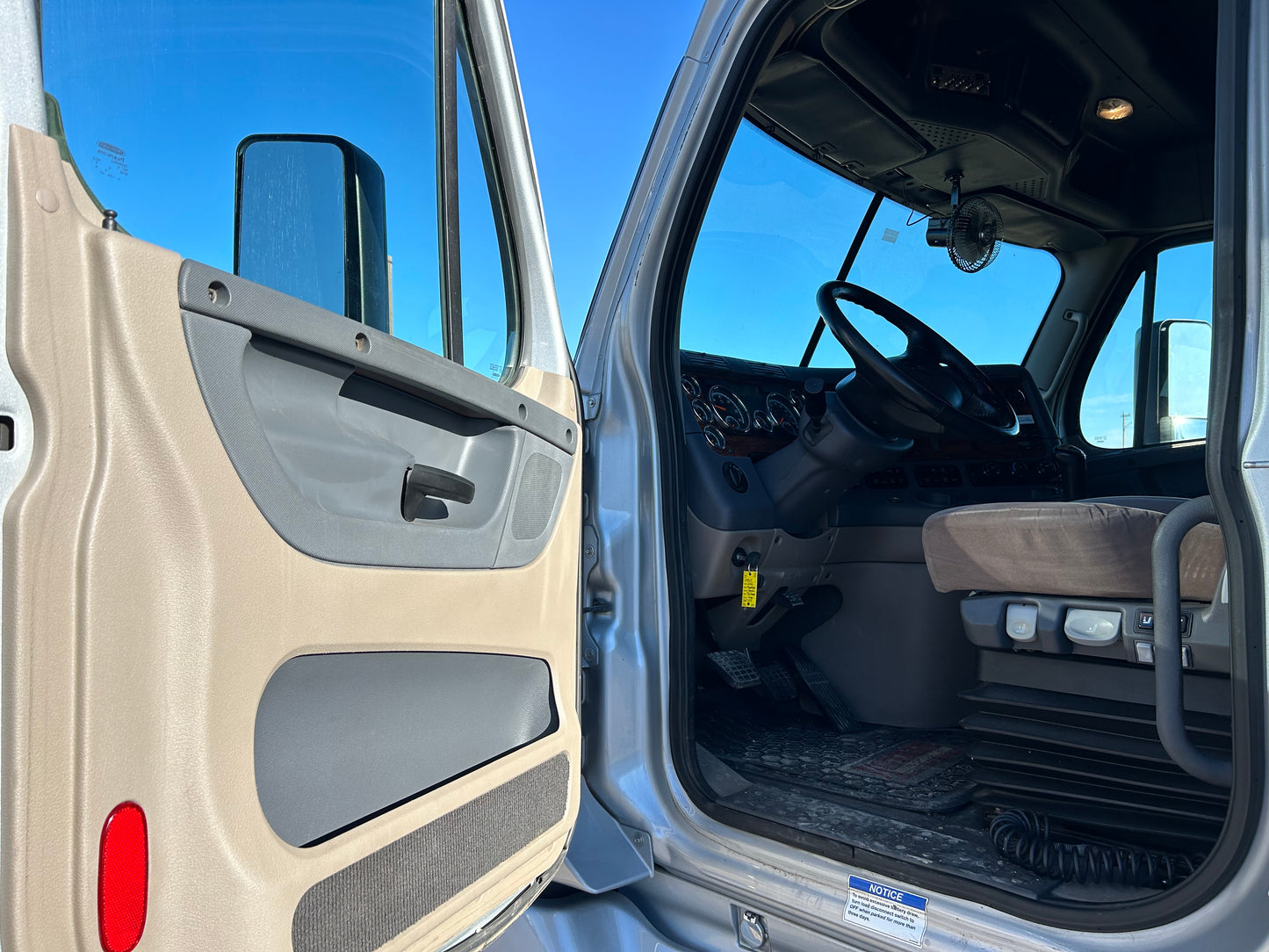 2016 Freightliner Cascadia 125 Evolution