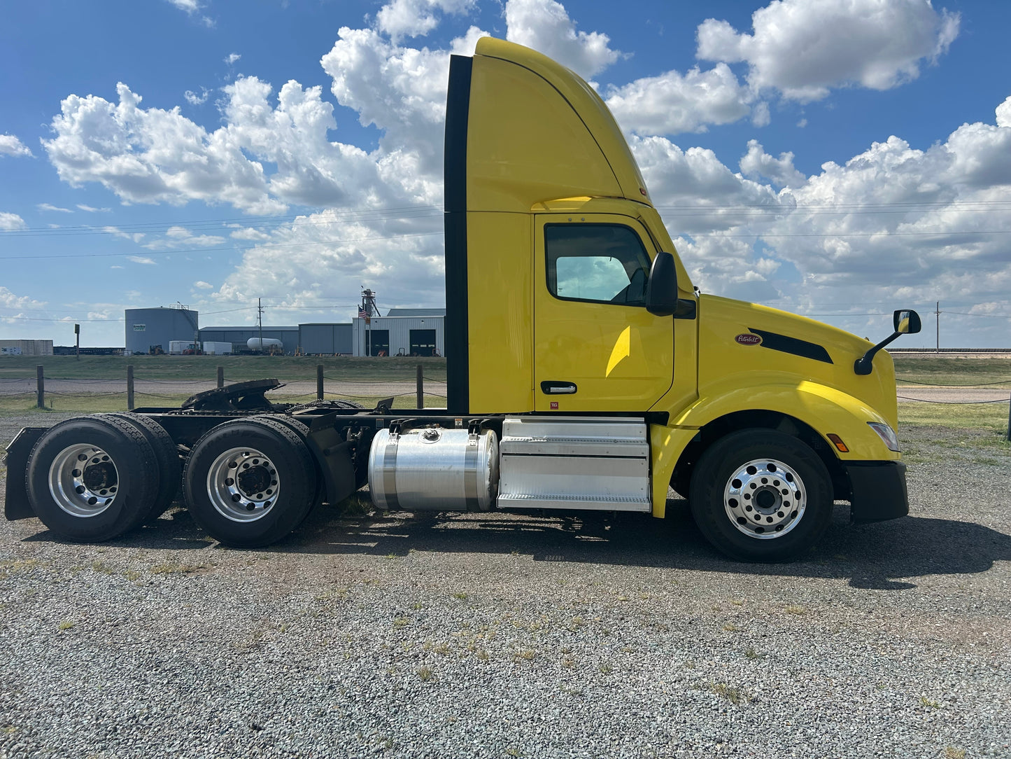 2022 Peterbilt 579