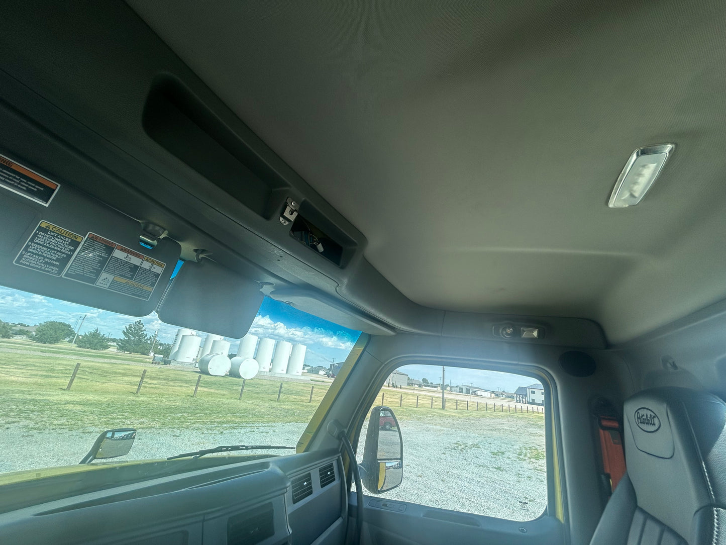 2022 Peterbilt 579
