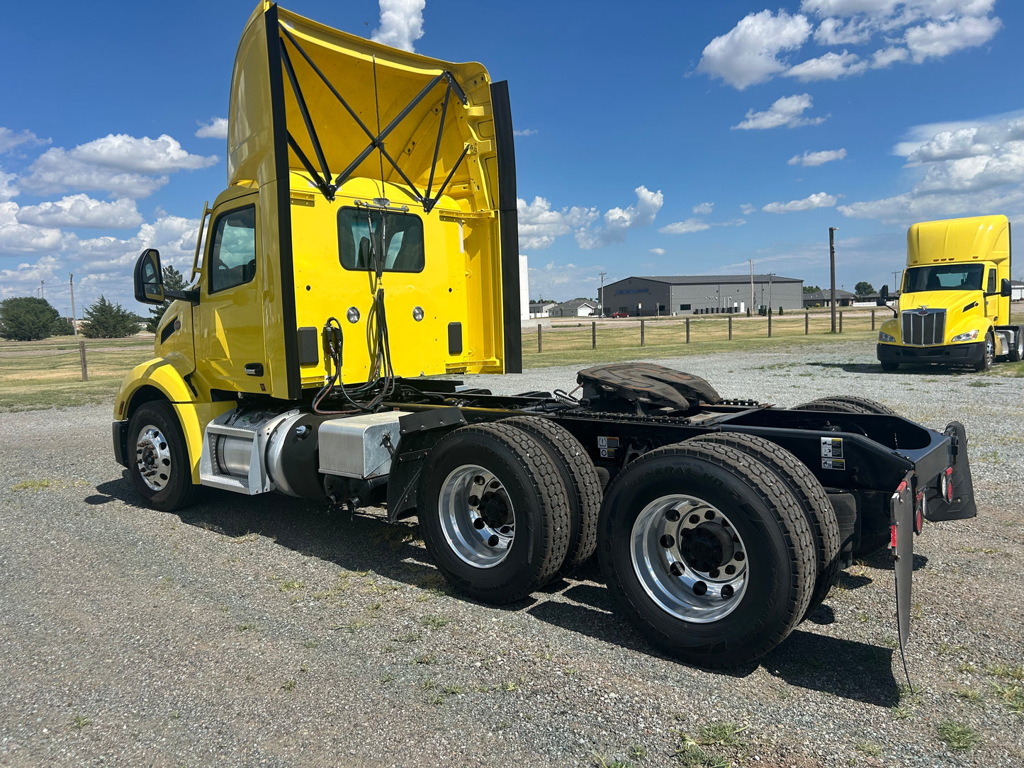 2023 Peterbilt 579